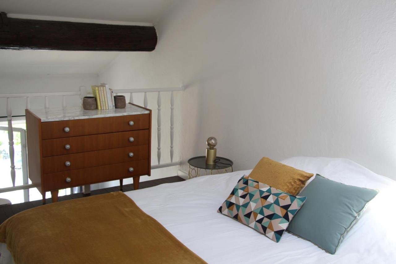 Appartement Superbe Duplex Avec Vue Imprenable Sur Le Vieux Port Marseille